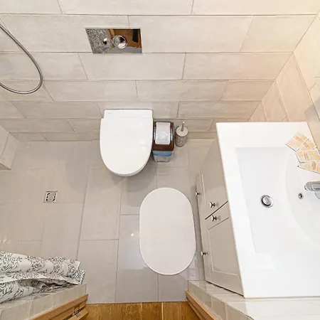 Paneriu 14, Free Parking Apartment